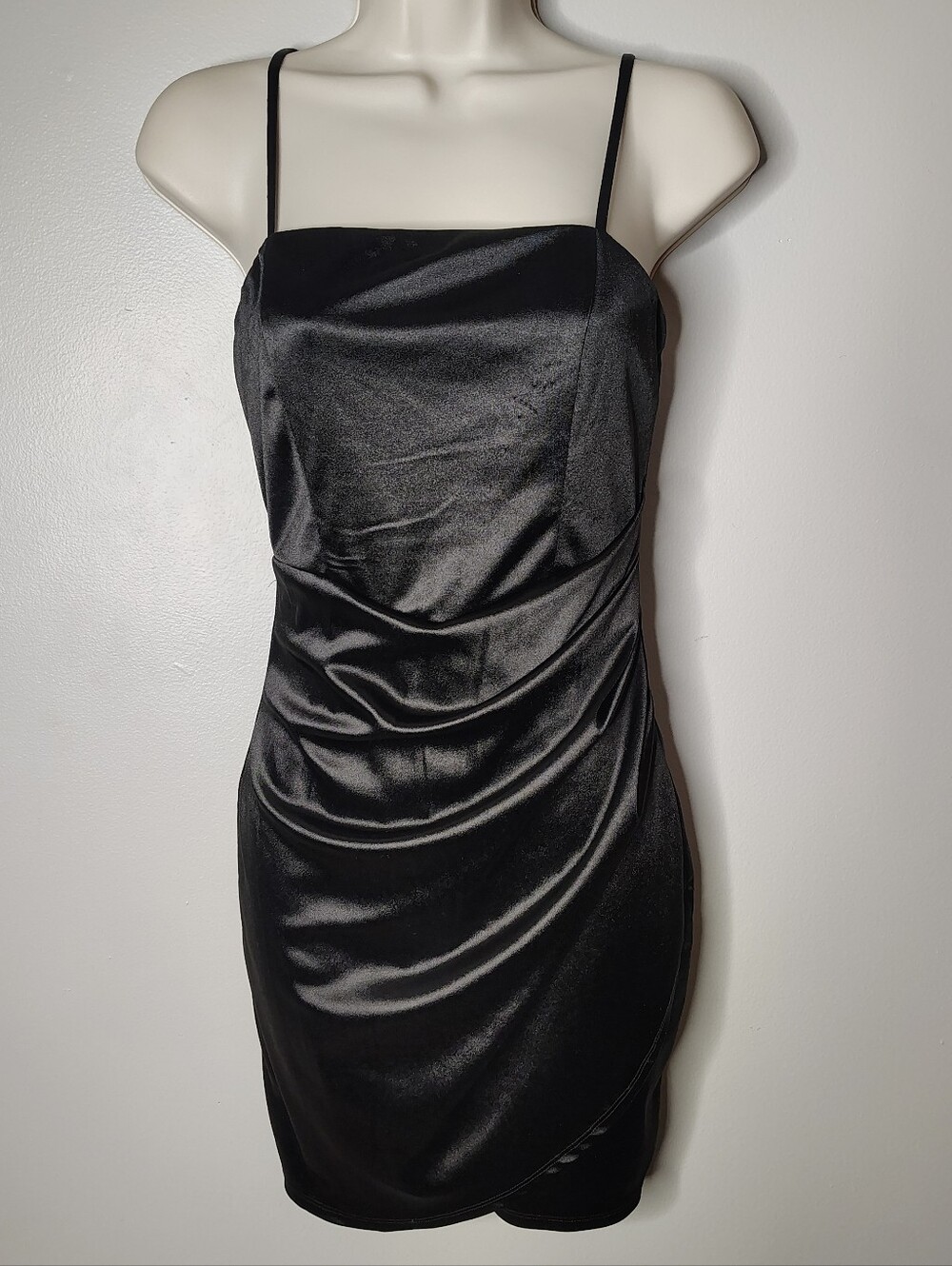 Emerald Sundae Sleeveless Ruched Black Asymmetric Bodycon Dress Women's  Small